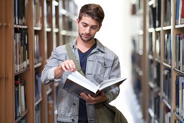 Job Search for the New Graduate: Books To Check Out | Career Sherpa